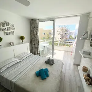 Playa De Americas Sea View Vip Apartment